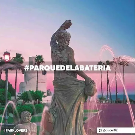 Roof Luxury Center By Namaste Elite * トレモリノス